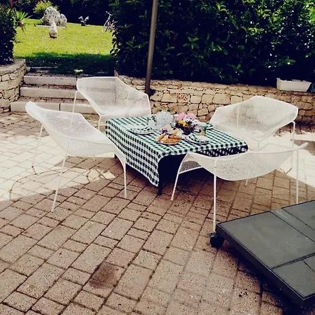 The Holiday House Guest house Santeramo in Colle